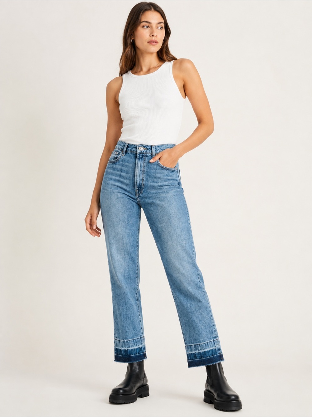 DKNY Kent High Rise Straight Leg Jean w/ Raw Hem 29/8 Contemporary Streetstyle